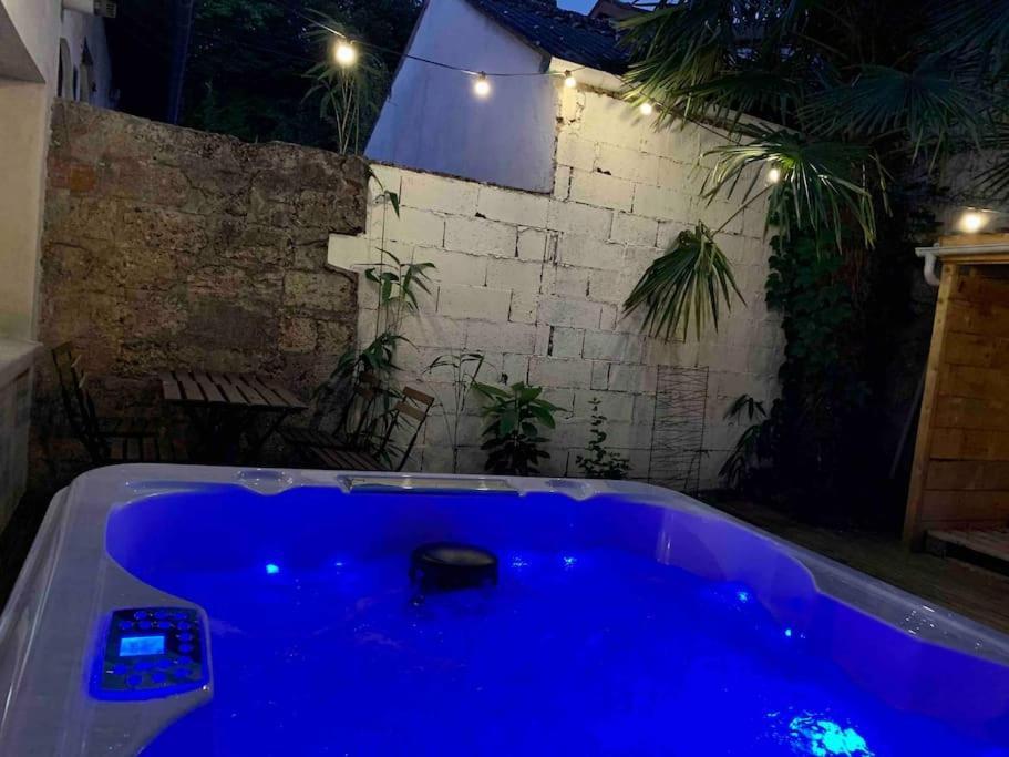 Hébergement de vacances La Petite Maison De Justin - Jacuzzi Privatif Bagnères-de-Bigorre